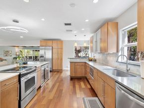 2837 NE 17th Ave, Wilton Manors FL 33334