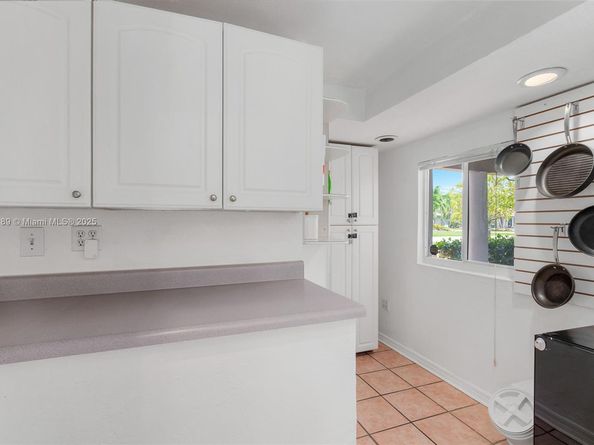 2837 NE 17th Ave, Wilton Manors FL 33334
