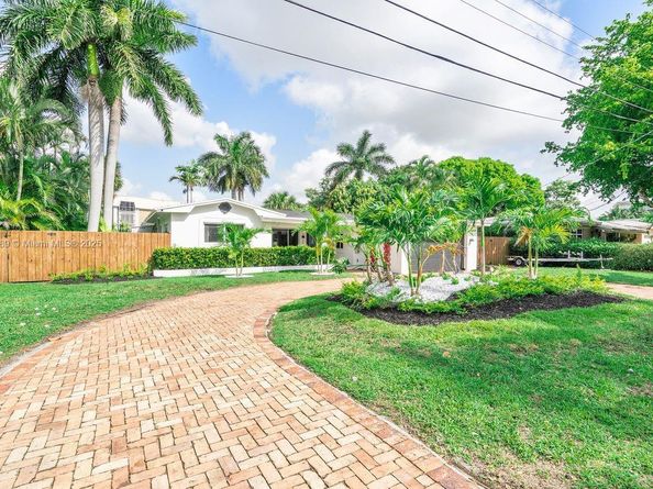 2837 NE 17th Ave, Wilton Manors FL 33334