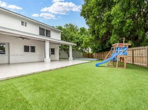 11441 SW 33rd Ln, Miami FL 33165