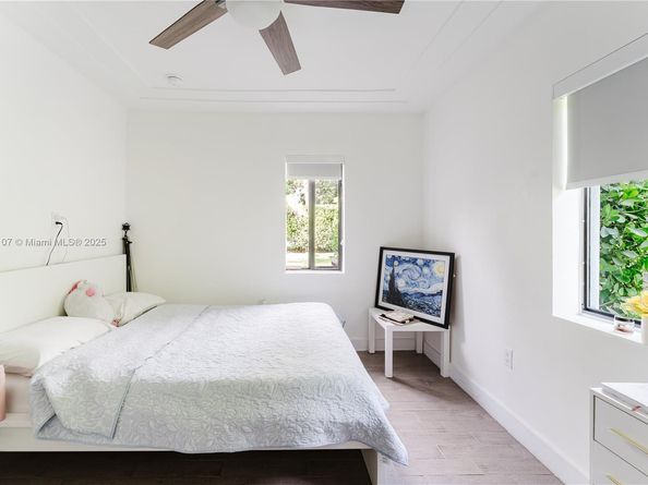 511 NE 134th St, North Miami FL 33161