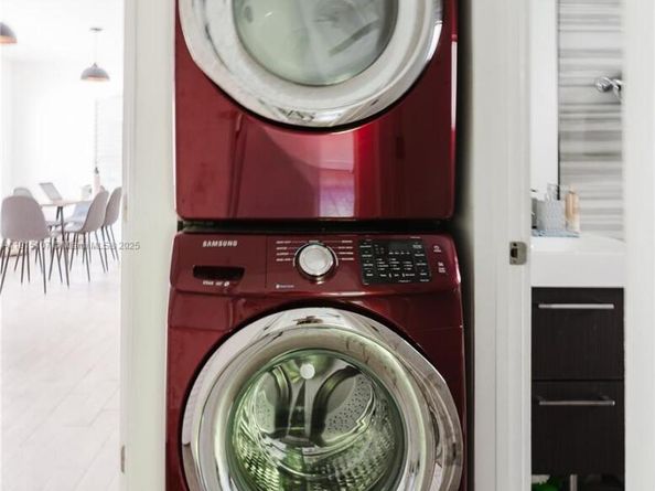 511 NE 134th St, North Miami FL 33161