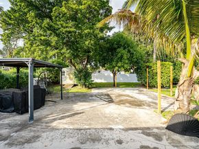 511 NE 134th St, North Miami FL 33161