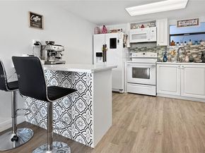 6300 SW 138th Ct 205, Miami FL 33183