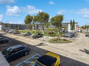 6300 SW 138th Ct 205, Miami FL 33183