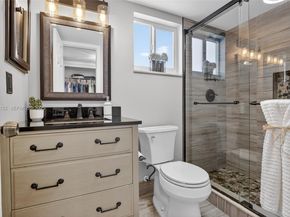 3373 NW 64th St, Fort Lauderdale FL 33309