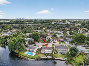 3373 NW 64th St, Fort Lauderdale FL 33309