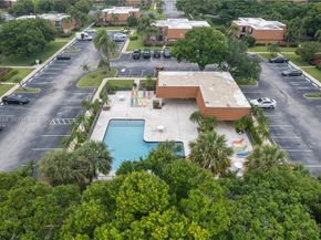 2971 SW 11th Pl, Deerfield Beach FL 33442