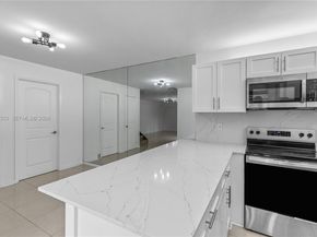 2971 SW 11th Pl, Deerfield Beach FL 33442