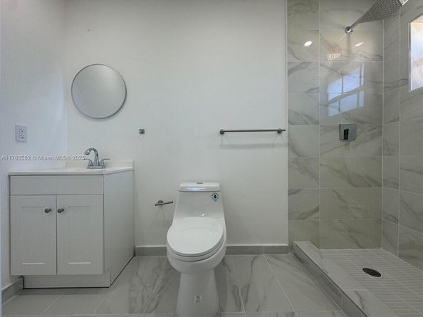 3721 Riverland Rd, Fort Lauderdale FL 33312