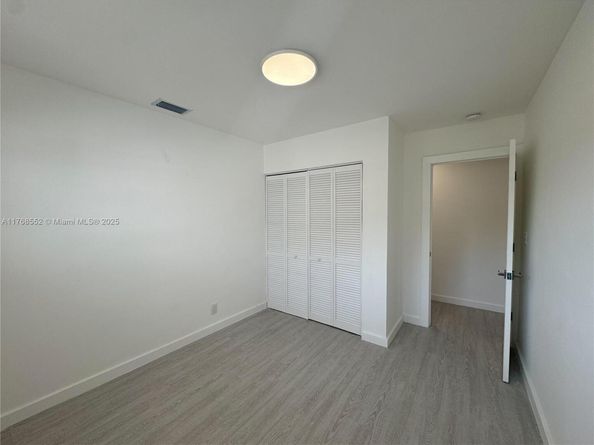 3721 Riverland Rd, Fort Lauderdale FL 33312