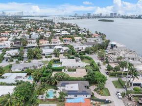 11407 N Bayshore Dr, North Miami FL 33181