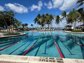 10794 NW 70th St, Doral FL 33178