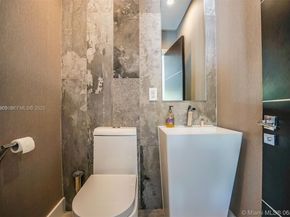 1001 Fairway Dr, Miami Beach FL 33141