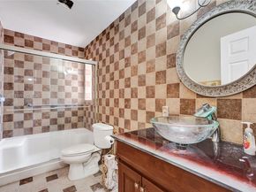 15651 NW 14th Ct, Pembroke Pines FL 33028