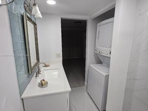 10434 Sunrise Lakes Blvd 109, Sunrise FL 33322