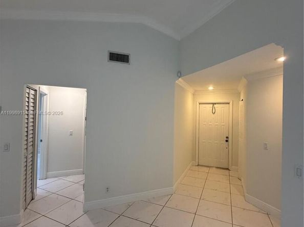 17268 NW 60th Ct, Hialeah FL 33015