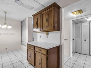 6321 Coral Lake Dr 209, Margate FL 33063