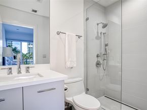 Undisclosed Address #A12032921, Hollywood FL 33019