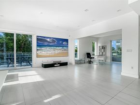 Undisclosed Address #A12032921, Hollywood FL 33019