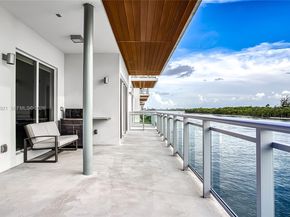 Undisclosed Address #A12032921, Hollywood FL 33019