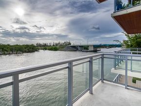 Undisclosed Address #A12032921, Hollywood FL 33019