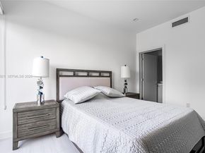 Undisclosed Address #A12032921, Hollywood FL 33019