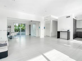 Undisclosed Address #A12032921, Hollywood FL 33019