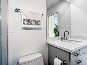 Undisclosed Address #A12032921, Hollywood FL 33019