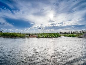 Undisclosed Address #A12032921, Hollywood FL 33019