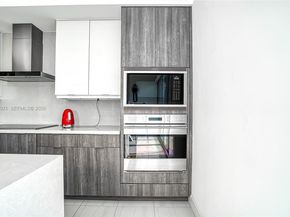 Undisclosed Address #A12032921, Hollywood FL 33019