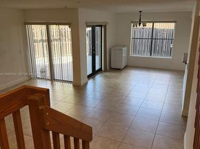 4825 SW 149th Ct 18B, Miami FL 33185