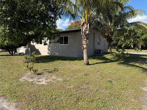 7821 NW 30th St, Davie FL 33024