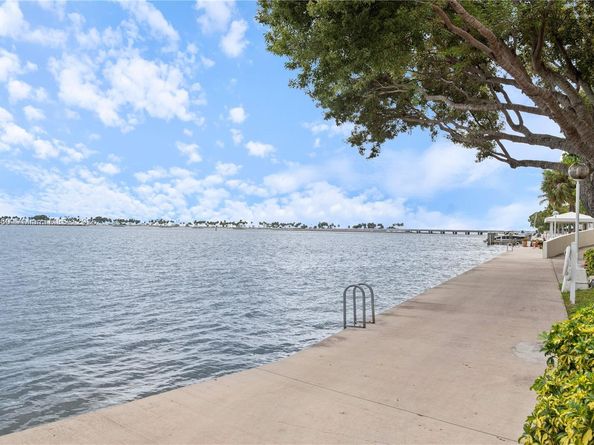 1925 Brickell Ave DPH3, Miami FL 33129