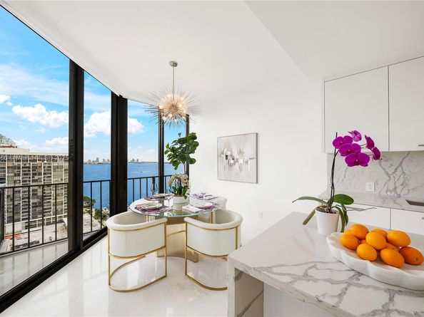 1925 Brickell Ave DPH3, Miami FL 33129