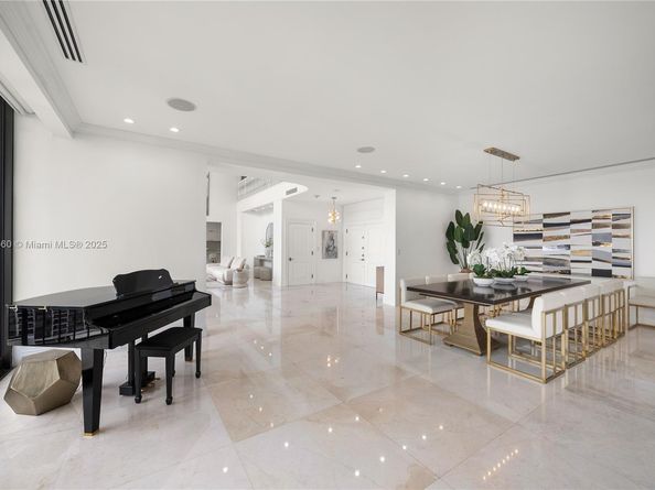 1925 Brickell Ave DPH3, Miami FL 33129