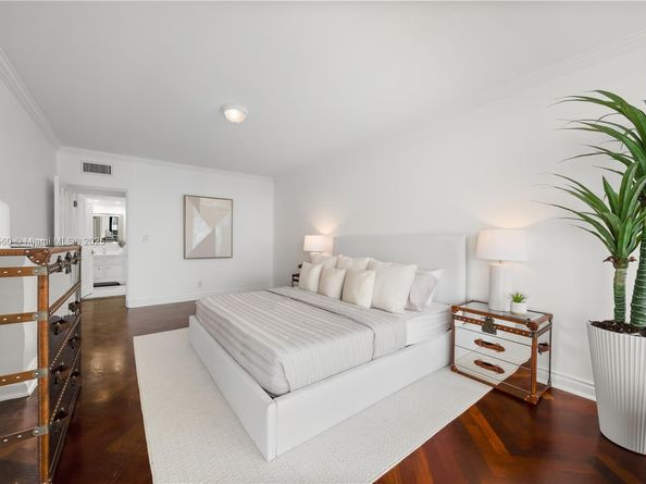 1925 Brickell Ave DPH3, Miami FL 33129