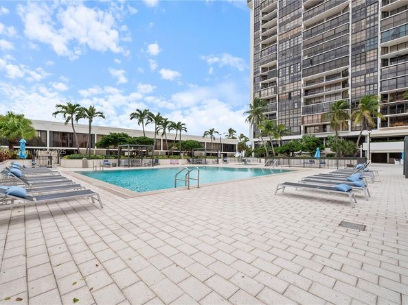 1925 Brickell Ave DPH3, Miami FL 33129