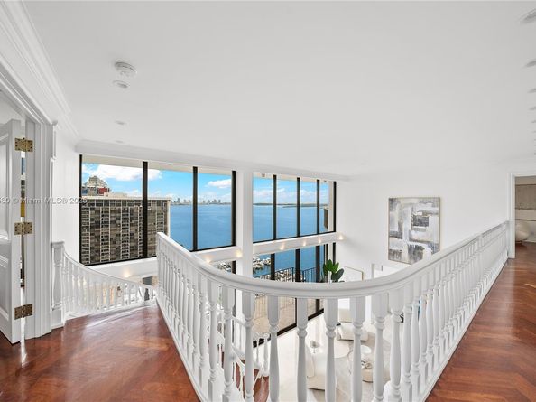 1925 Brickell Ave DPH3, Miami FL 33129