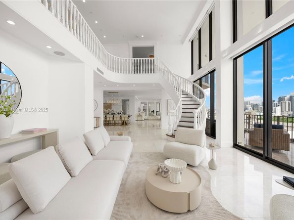 1925 Brickell Ave DPH3, Miami FL 33129
