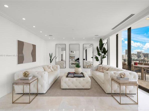 1925 Brickell Ave DPH3, Miami FL 33129