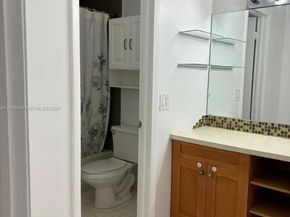 15600 SW 80th St L302, Miami FL 33193