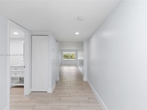 1110 SW 125th Ave 112M, Pembroke Pines FL 33027