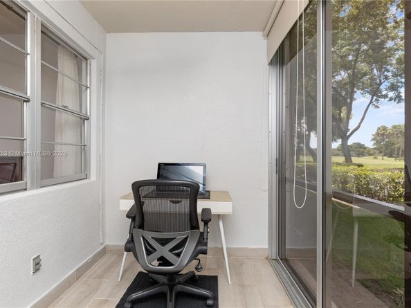 1110 SW 125th Ave 112M, Pembroke Pines FL 33027