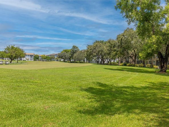 1110 SW 125th Ave 112M, Pembroke Pines FL 33027