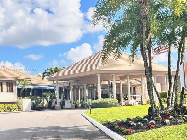 7951 Eastlake Dr C, Boca Raton FL 33433
