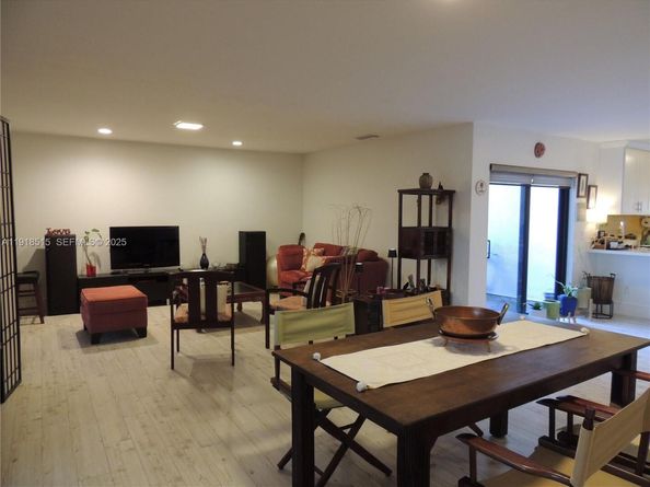 7951 Eastlake Dr C, Boca Raton FL 33433