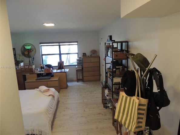 7951 Eastlake Dr C, Boca Raton FL 33433