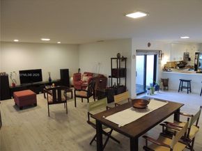 7951 Eastlake Dr C, Boca Raton FL 33433