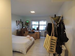 7951 Eastlake Dr C, Boca Raton FL 33433